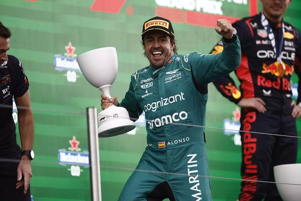 Fernando Alonso, Aston Martin F1 Team, 2nd position, with his trophy
