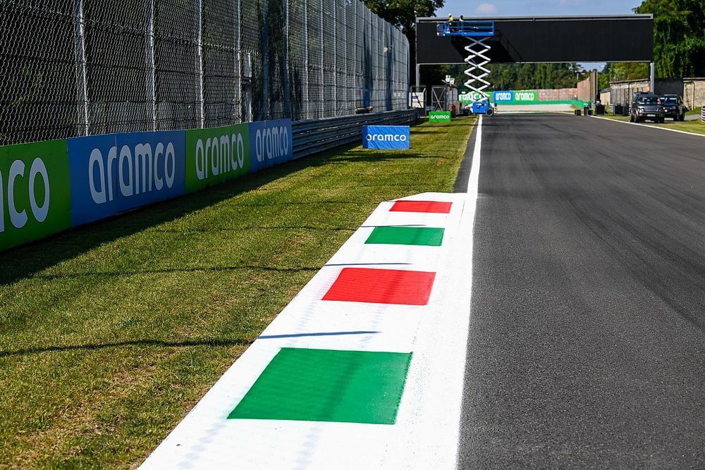 Aspectos del circuito de Monza