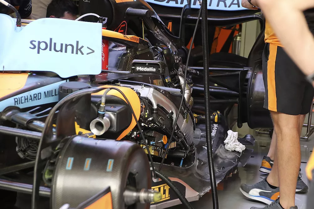 McLaren MCL36 side and floor