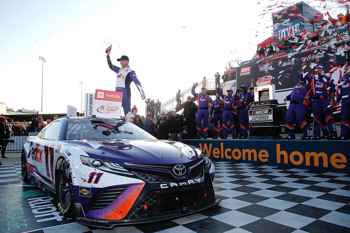 NASCAR Cup Richmond results Hamlin wins