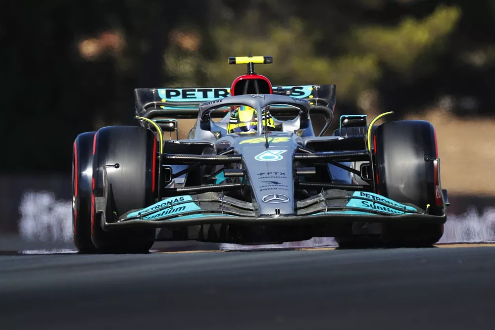 Lewis Hamilton, Mercedes W13