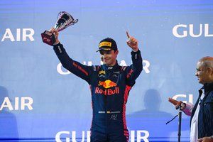 F2 Bahrein: Mart&iacute; brilla con otro podio y Maloney vuelve a ganar