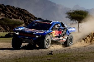Ekstrom lidera un 1-2 de Ford en el pr&oacute;logo de coches del Dakar 2026
