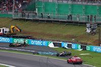 V&iacute;deo F1 | Piastri falla en la sprint&nbsp;de&nbsp;Brasil; choque y bandera roja