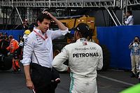 Hamilton: Todos os meus rivais ligam para Wolff sobre vaga na Mercedes