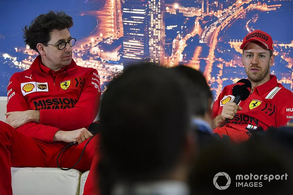 Mattia Binotto, Team Principal Ferrari, e Sebastien Vettel, Ferrari 