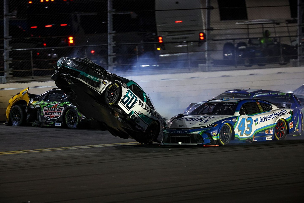 The 20 drivers who could win their way into the playoffs at Daytona