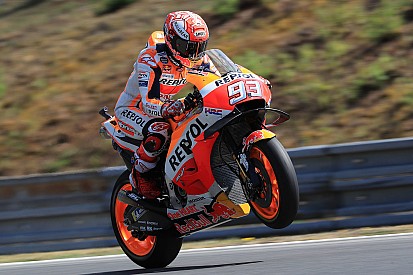 Márquez: “Hay que seguir a Dovi, que tiene el ritmo, y vigilar a Lorenzo y Rossi”