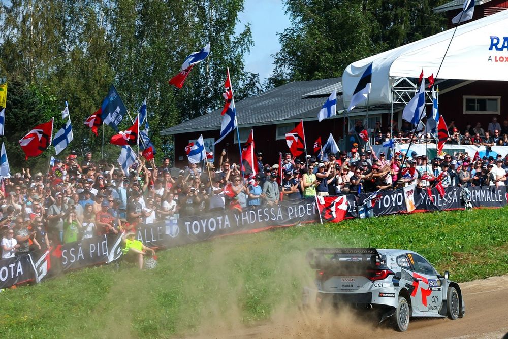 S&eacute;bastien Ogier, Vincent Landais, Toyota Gazoo Racing WRT Toyota GR Yaris Rally1