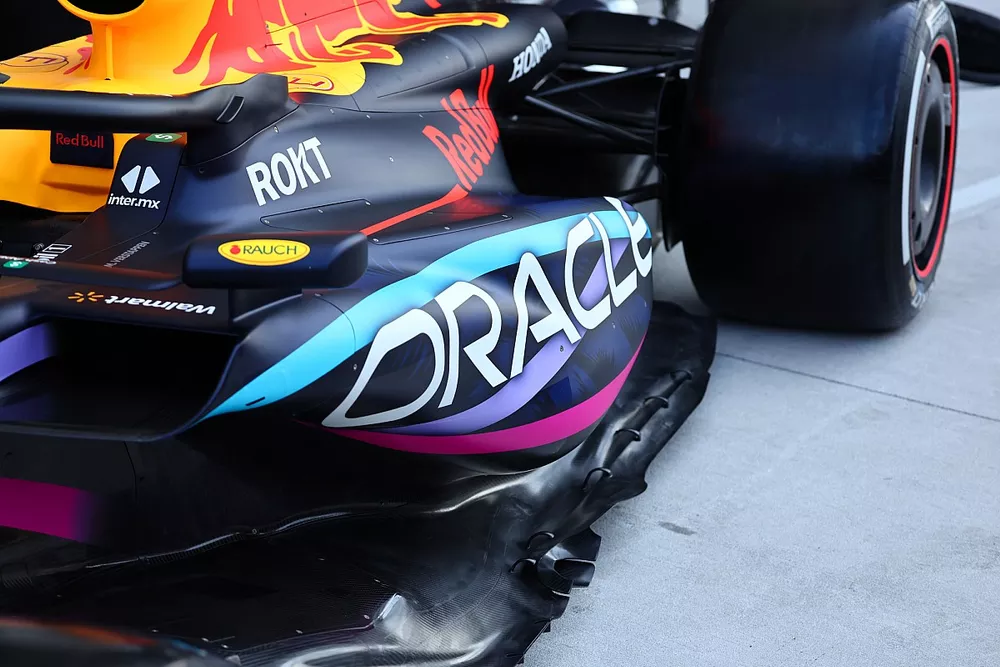 Detalle lateral del Red Bull Racing RB19