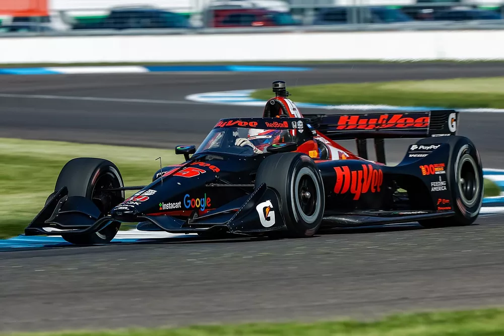 IndyCar Indy GP: Lundgaard beats Rosenqvist, Palou for first pole