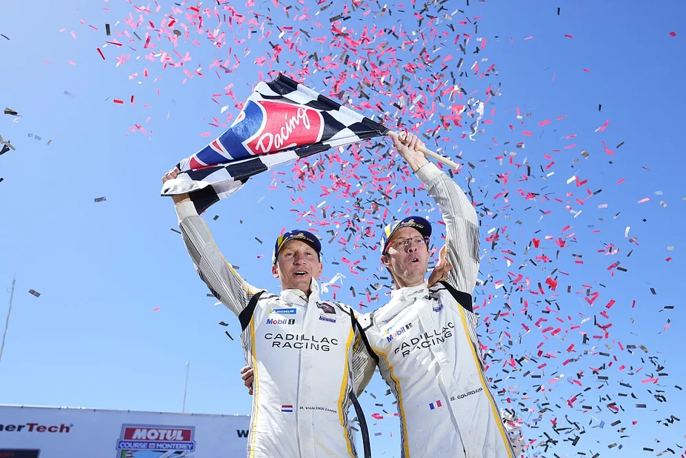 #01: Cadillac Racing, Cadillac V-LMDh, GTP: Renger van der Zande, Sebastien Bourdais  podium