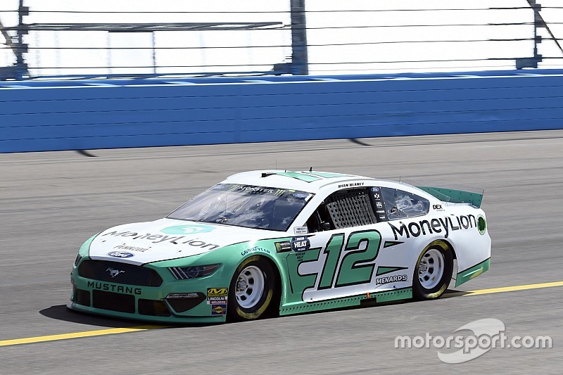 Blaney wins Phoenix pole; McDowell and Suarez fight