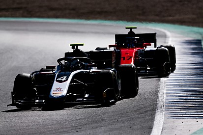 F2-test Jerez: De Vries ook op tweede dag bovenaan, Verschoor P10