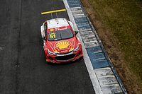 Stock Car: Átila Abreu vence corrida 2 em Curitiba após Lapenna ficar sem combustível