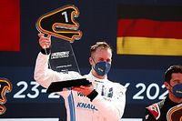 Ellis trzecim zwycięzcą