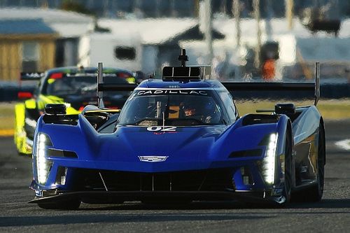 Rolex 24: Cadillac manda en la segunda práctica en Daytona