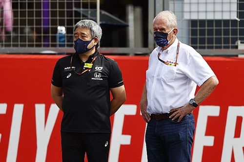 Red Bull no sabe qué hacer para igualar el motor Mercedes