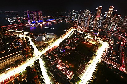 Preview: Ferrari en Red Bull ruiken bloed onder Singaporees kunstlicht
