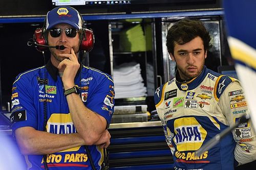 Chase Elliott admite que tiene mucho por mejorar