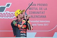 Oliveira consigue la tercera victoria consecutiva