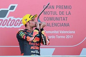 Oliveira consigue la tercera victoria consecutiva
