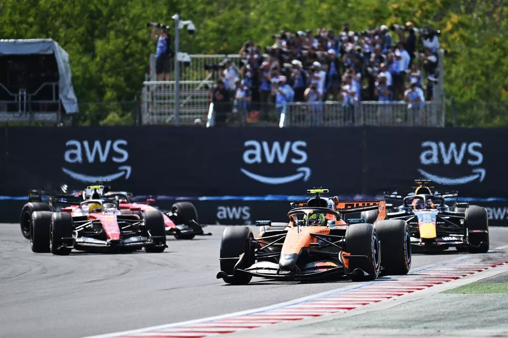 Lewis Hamilton, Ferrari, Max Verstappen, Red Bull Racing, Lando Norris, McLaren