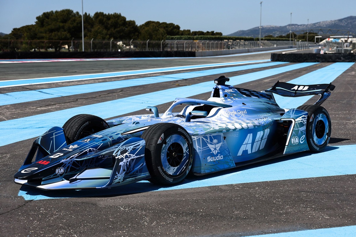 Formula E launches innovative Gen4 car at Paul Ricard