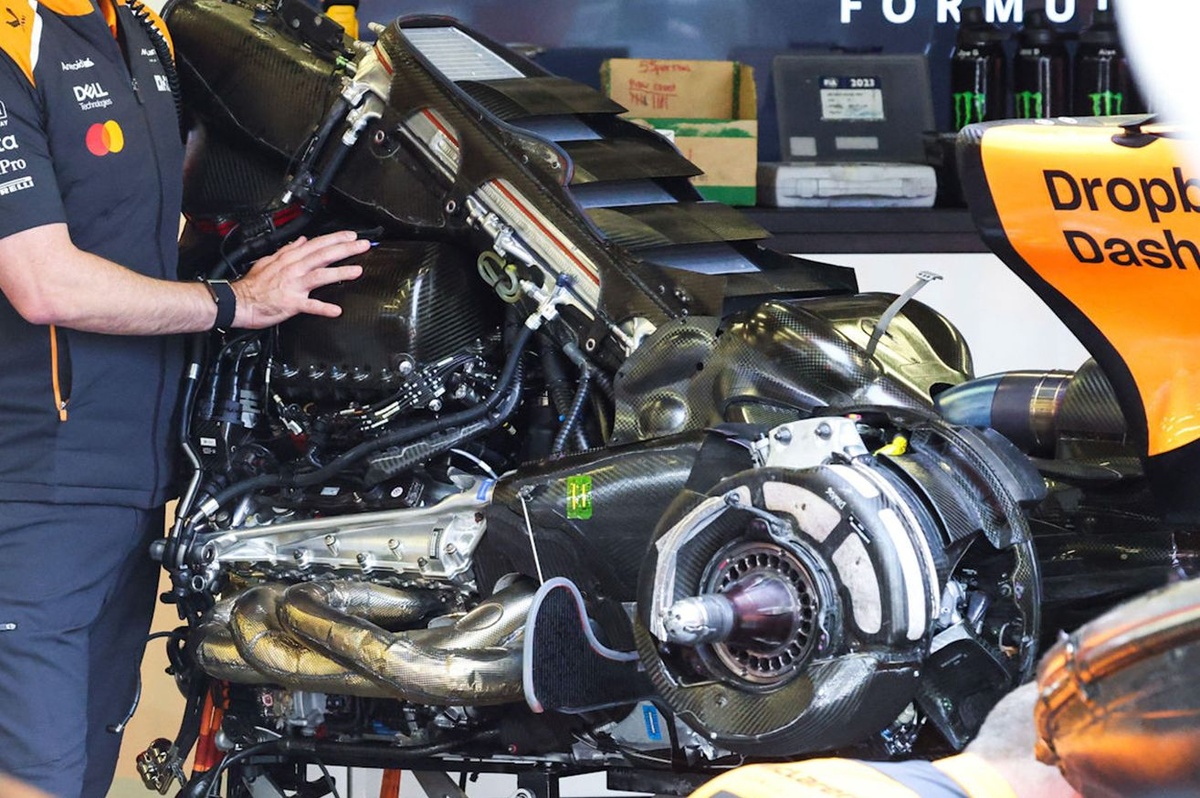 F1 | McLaren senza segreti: carrozzeria chiusa con radiatori più grandi?