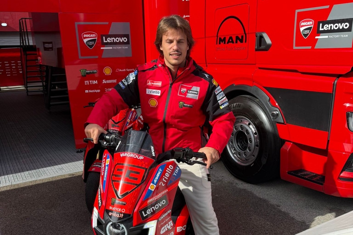 Bulega non si nasconde: "Mi piacerebbe correre in MotoGP nel 2027"