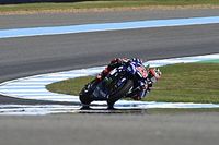Vi&ntilde;ales y Rossi lideran el primer ensayo libre en Buriram en plena crisis de Yamaha