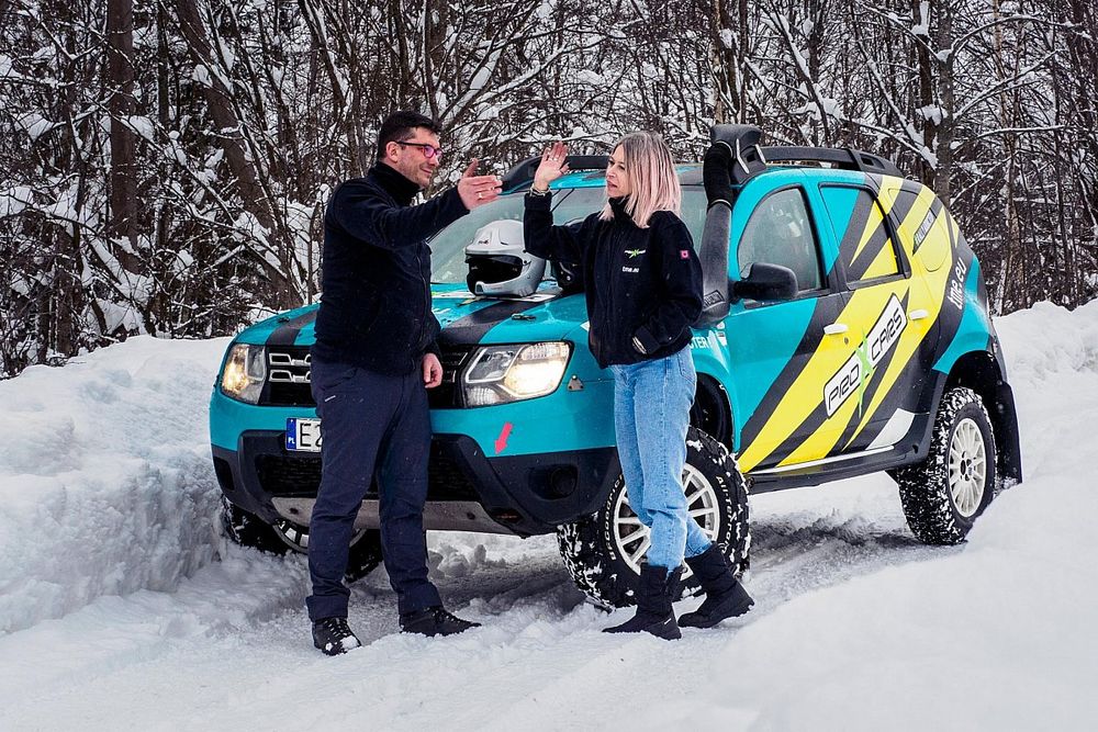 Magdalena Zając, Michał Og&oacute;rek, Dacia Duster