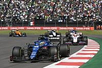 Alonso contento con evitar el choque con Bottas en el arranque