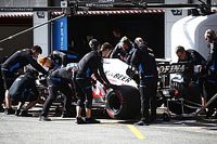 Williams dispensa funcion&aacute;rios e reduz sal&aacute;rios de pilotos e dire&ccedil;&atilde;o