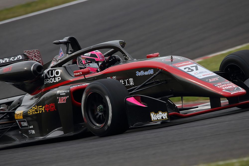 小高一斗が3連勝でポイントリーダーに浮上。第12戦はTOM'Sが