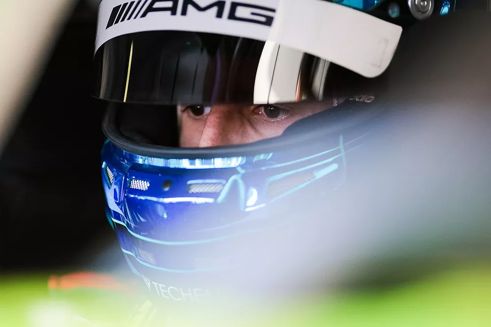 #11Schnitzelalm Racing Mercedes-AMG GT3: Philip Ellis