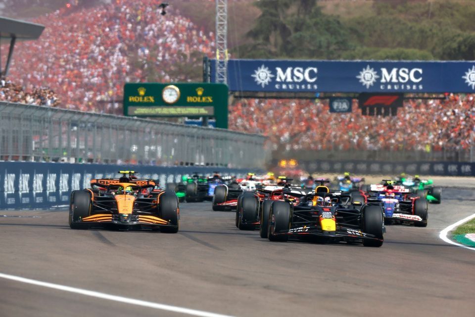 Arrancada,  Max Verstappen, Red Bull Racing RB20, Lando Norris, McLaren MCL38