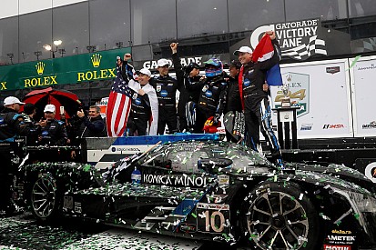 Alonso reina en las 24 horas de Daytona