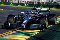 Hamilton przed Ferrari