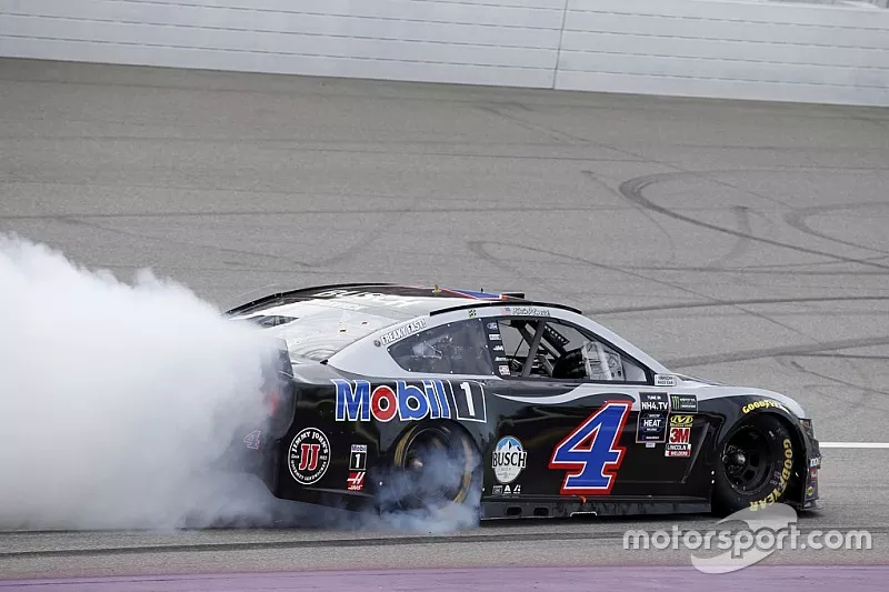 Race Winner Kevin Harvick, Stewart-Haas Racing