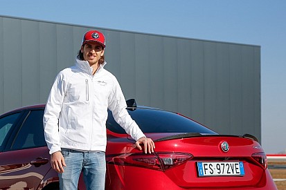 Video Giovinazzi: "Orgoglioso di essere l'italiano della F1 con l'Alfa Romeo"