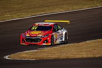 Stock Car: Átila segura Zonta e vence primeira com time novo em Cascavel