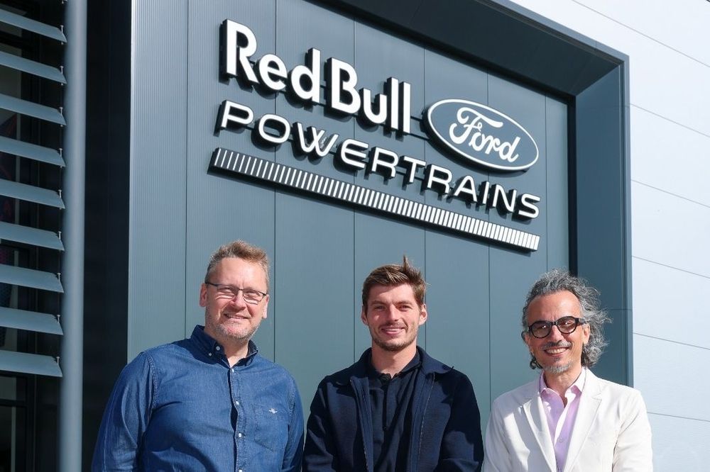 Max Verstappen, Laurent Mekies, Ben Hodgkinson, Red Bull Powertrains-Ford tour