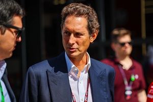 Elkann: Confianza plena en Vasseur y en el equipo Ferrari