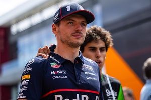 F1 - Verstappen revela que Hamilton não foi à audiência sobre incidente na Hungria e reclama: "Não foi nada"