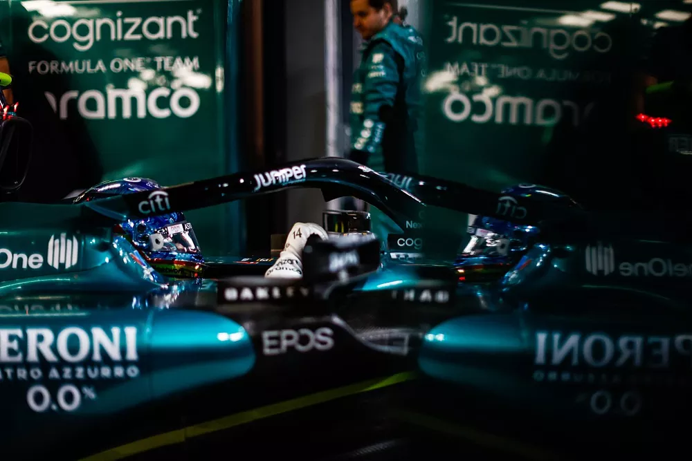 Fernando Alonso, Aston Martin AMR23, in the garage