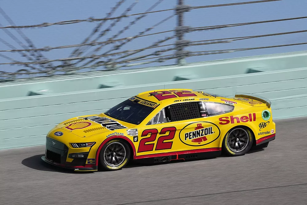 Joey Logano, Team Penske, Shell Pennzoil Ford Mustang