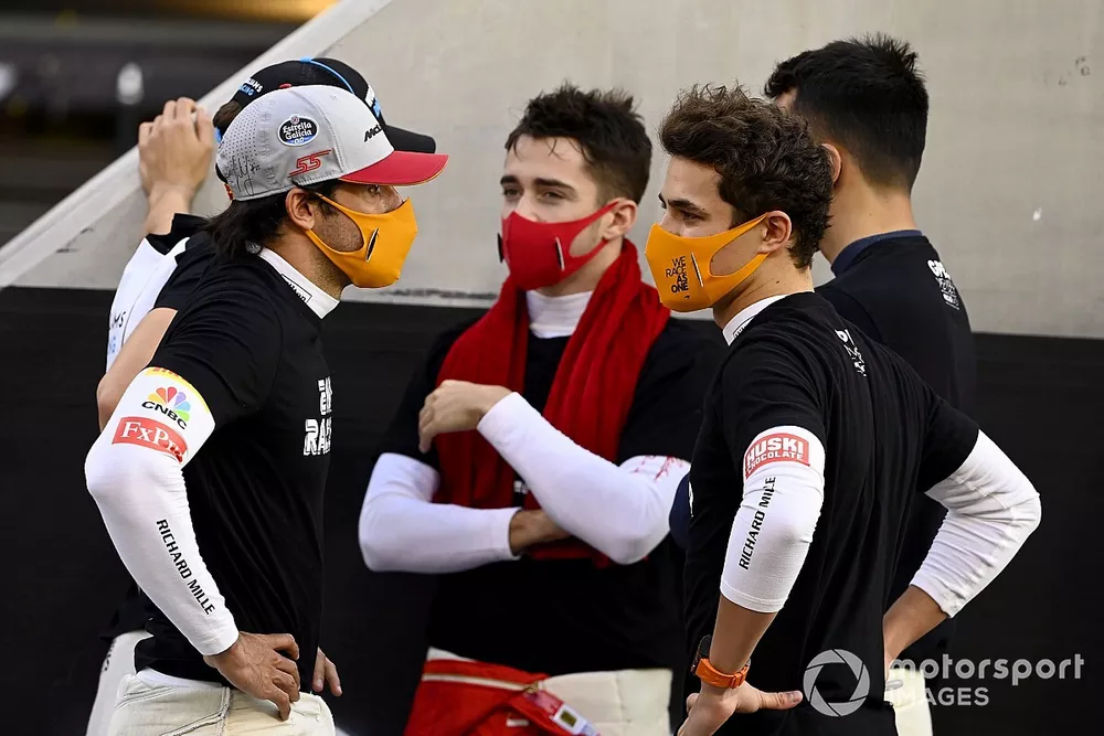 Carlos Sainz Jr., McLaren, Lando Norris, McLaren