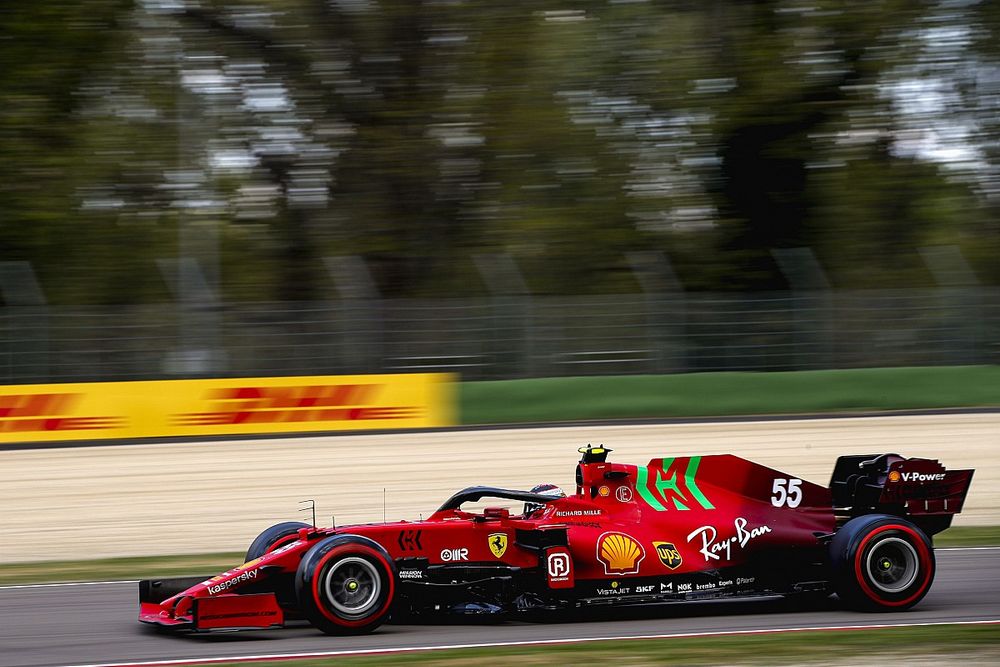 Carlos Sainz Jr., Ferrari SF21
