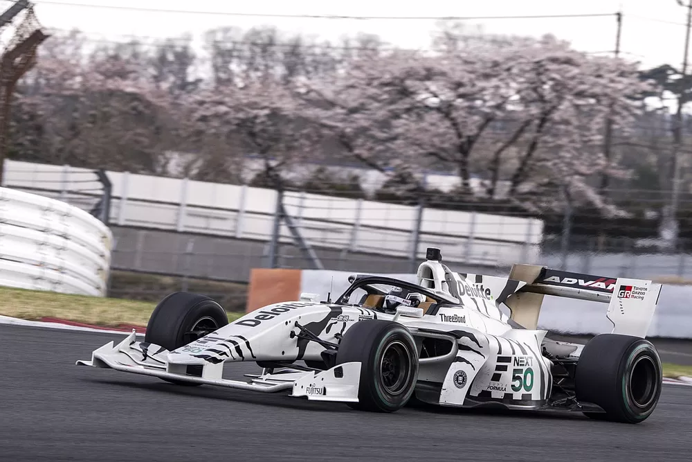 SF19開発車両